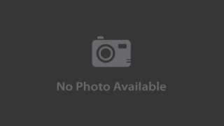 Làm cô bạn gái đang nứng lồn vừa lòng bằng con cặc khủng